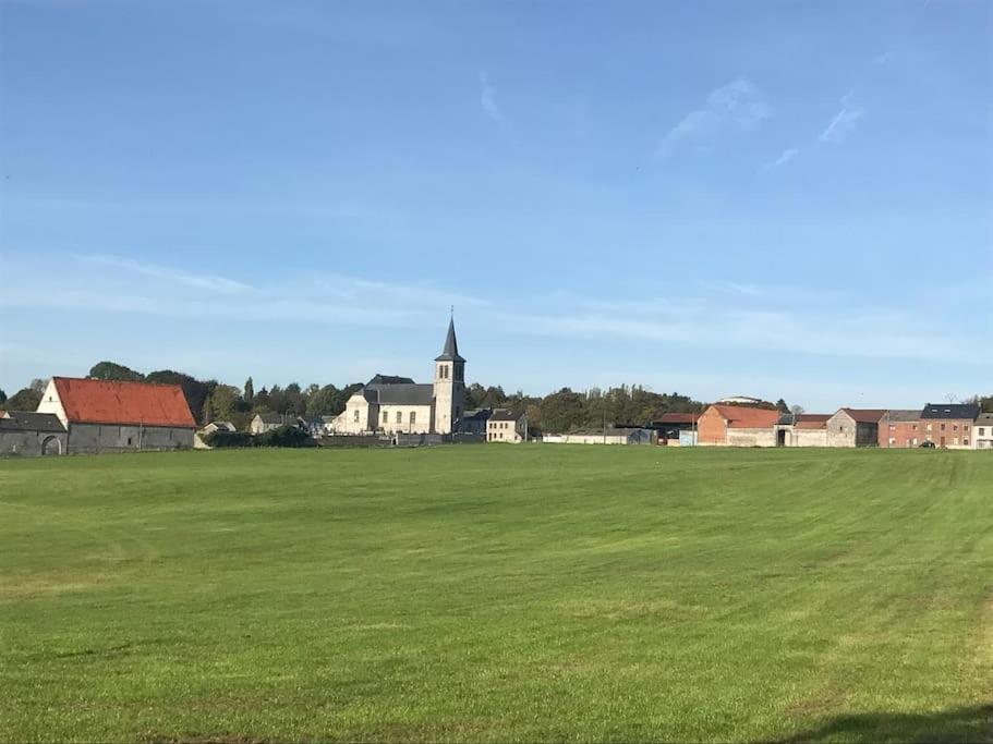 Ferme De La Porte Rouge Andenne Esterno foto